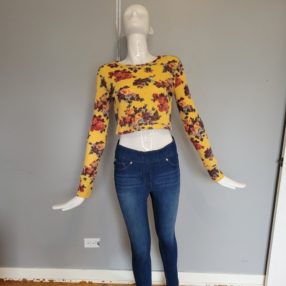 Out From Under for Urban Outfitters Cropped Floral Waffle Top, GUC, Size S